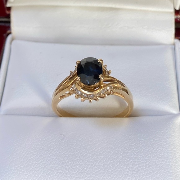 SOLID 14KT GOLD Diamond Sapphire Ring - Picture 3 of 14
